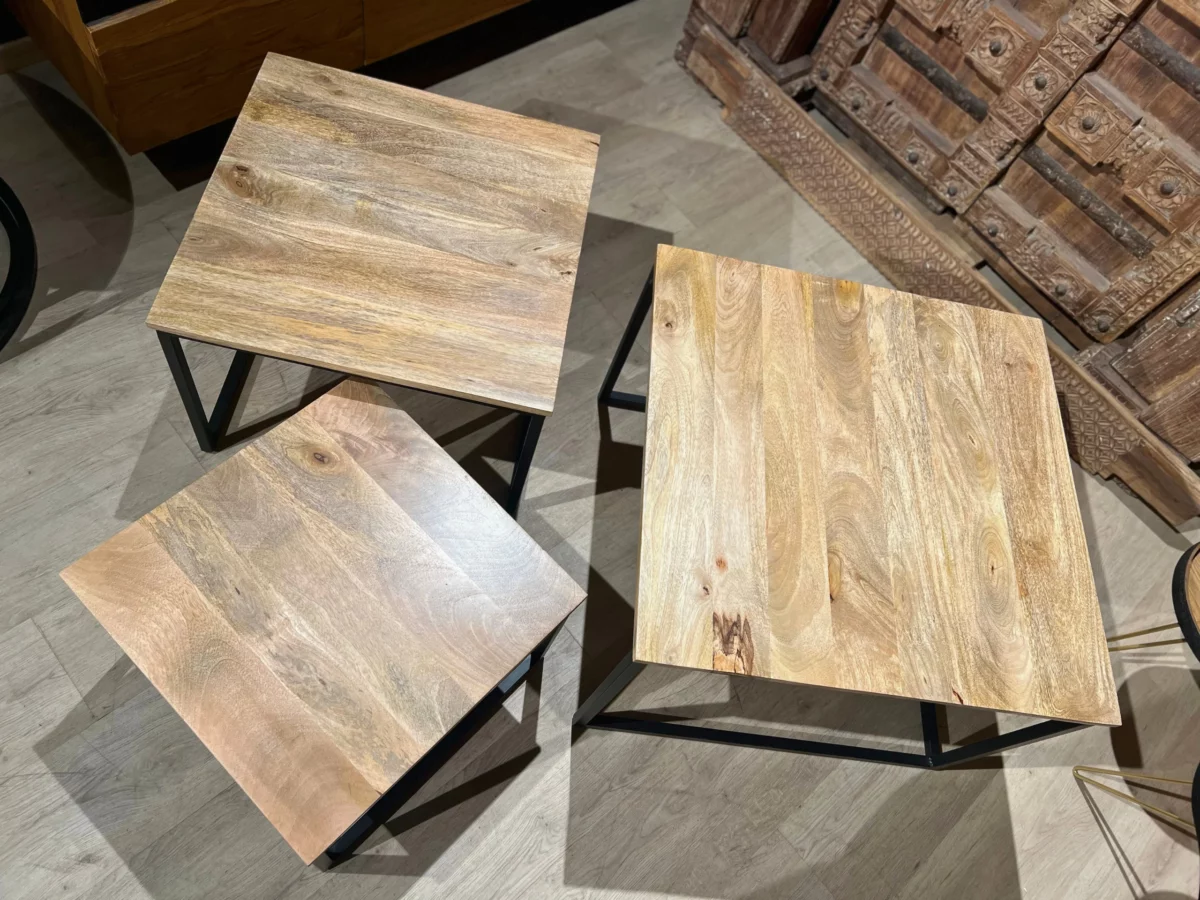 Trois tables gigognes basses