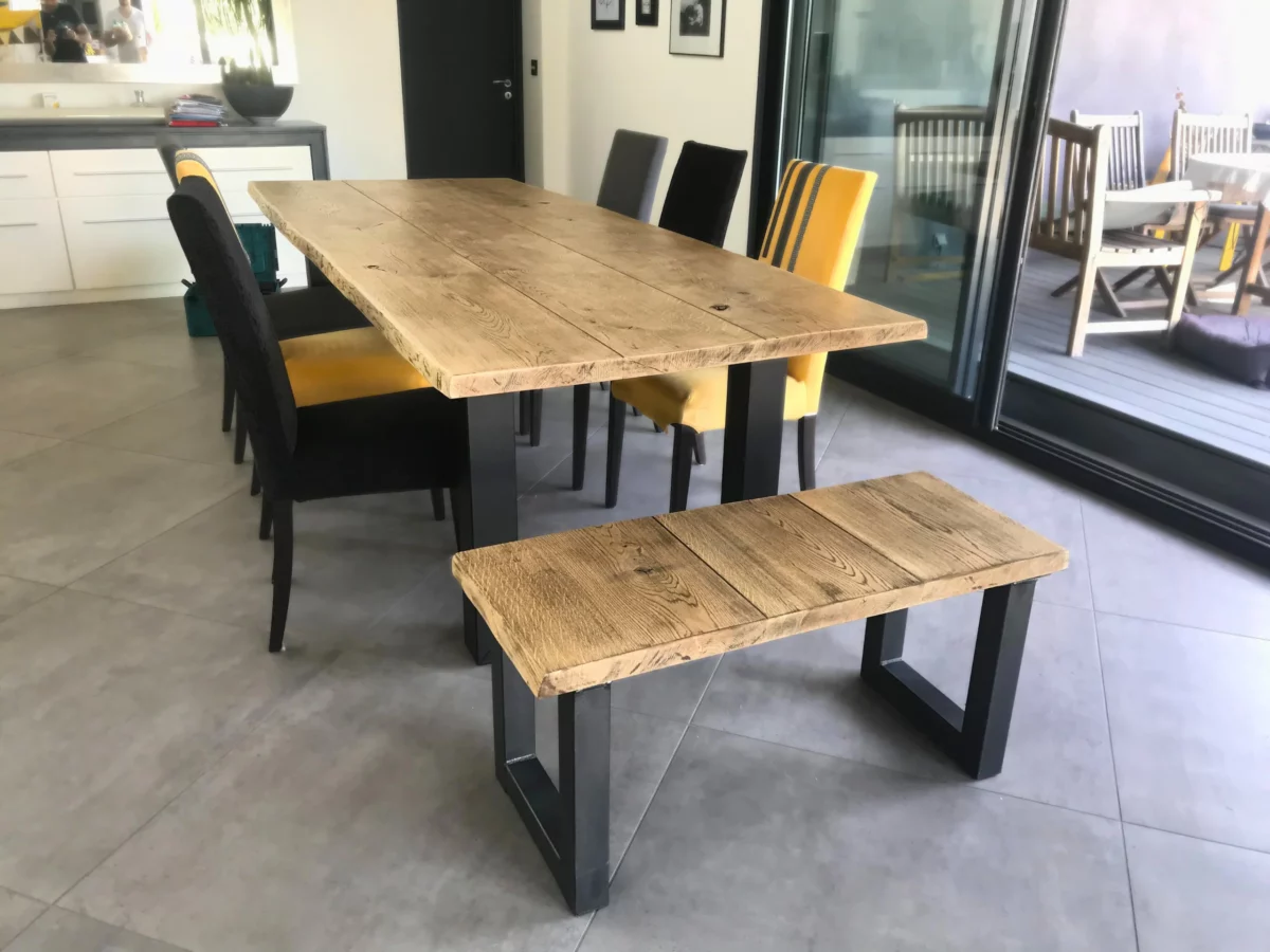 Un banc de salle à manger